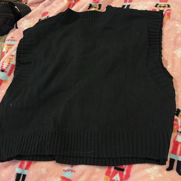 Sweater - Picture 3 of 3